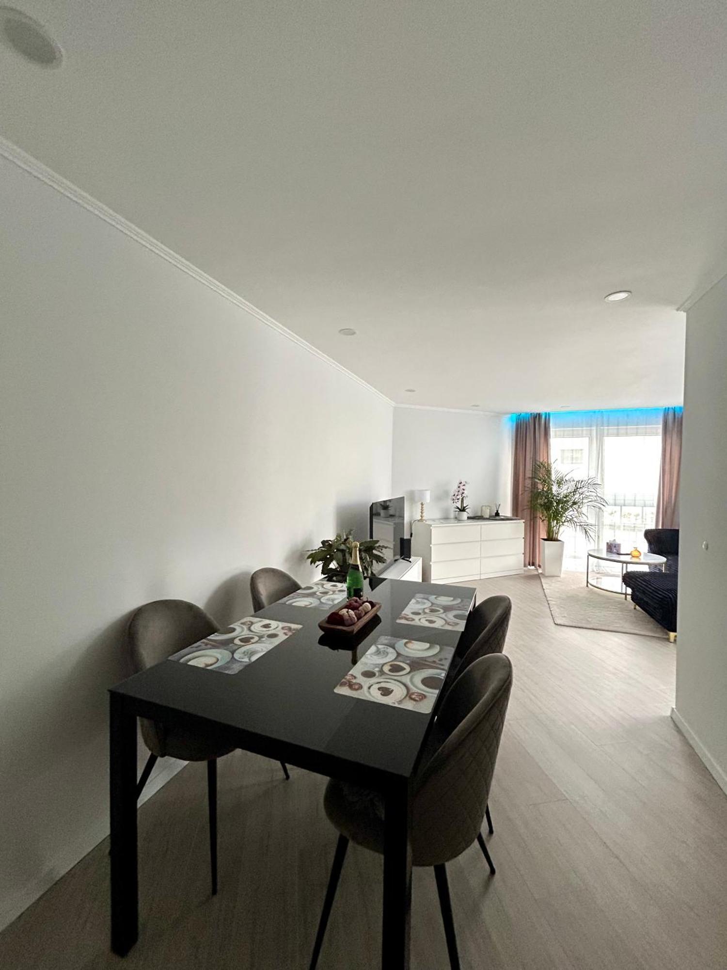 Moderne Ferienwohnung In Зігмарінген Екстер'єр фото